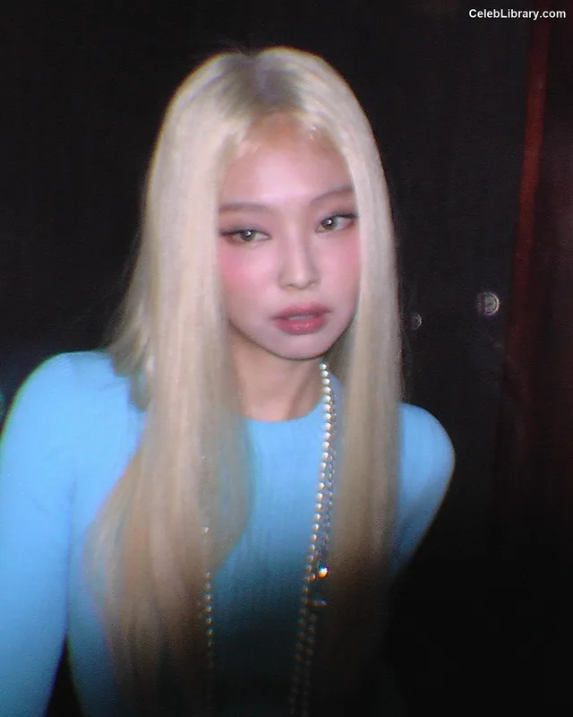 Jennie  BLΛƆKPIИK (Blackpink) photo 9 of 3632