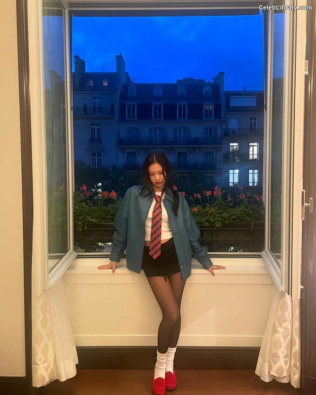 Jennie  BLΛƆKPIИK (Blackpink) photo 18 of 3632