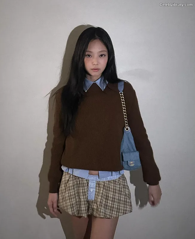 Jennie  BLΛƆKPIИK (Blackpink) photo 6 of 3632