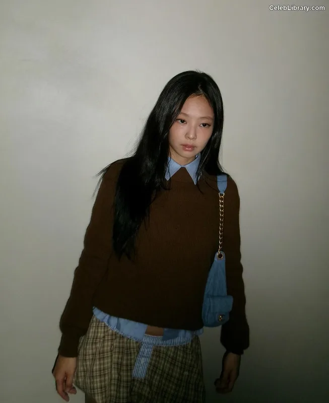 Jennie  BLΛƆKPIИK (Blackpink) photo 11 of 3632
