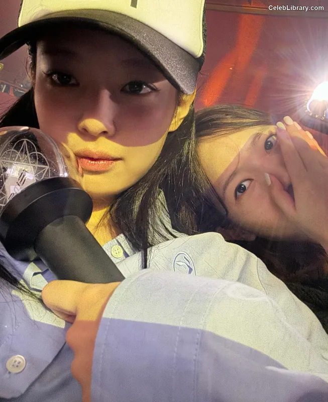 Jennie  BLΛƆKPIИK (Blackpink) photo 15 of 3632