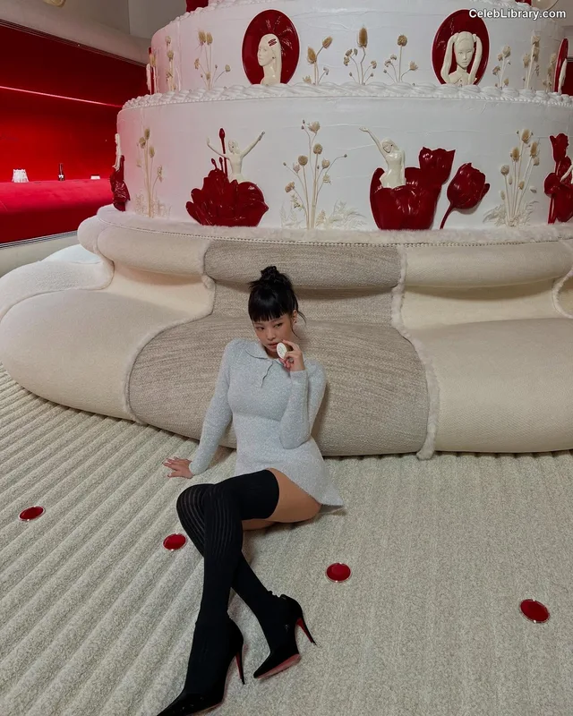 Jennie  BLΛƆKPIИK (Blackpink) photo 8 of 3632