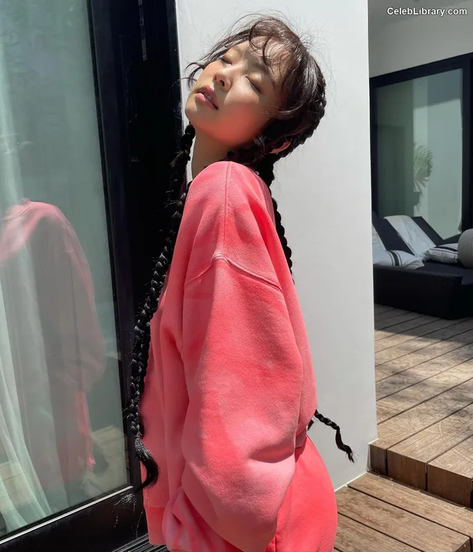 Jennie  BLΛƆKPIИK (Blackpink) photo 13 of 3632