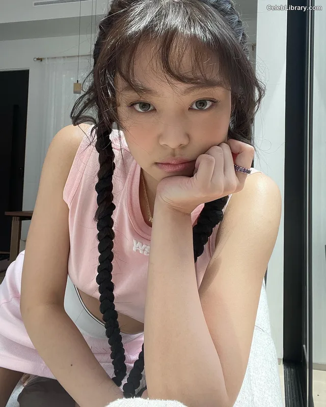Jennie  BLΛƆKPIИK (Blackpink) photo 15 of 3632