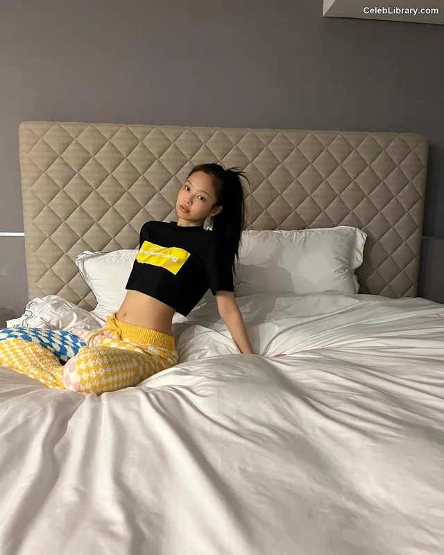 Jennie  BLΛƆKPIИK (Blackpink) photo 6 of 3632