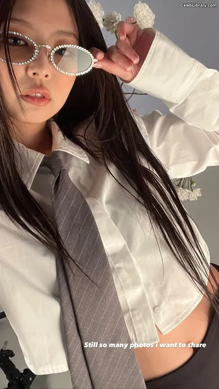 Jennie BLΛƆKPIИK (Blackpink) photo 17 of 3632