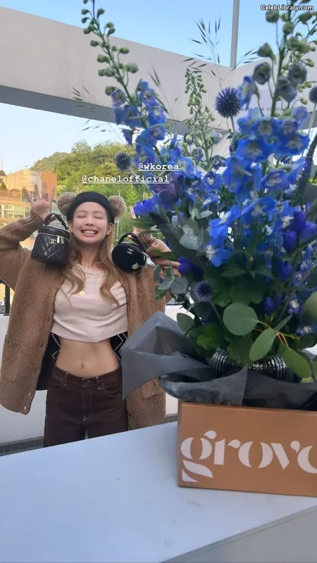 Jennie BLΛƆKPIИK (Blackpink) photo 18 of 3632