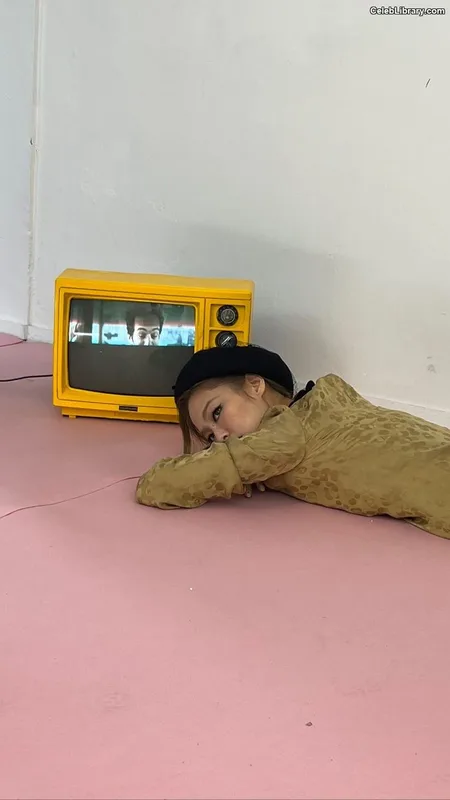 Jennie BLΛƆKPIИK (Blackpink) photo 23 of 3632