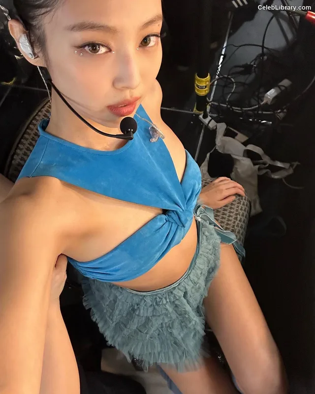 Jennie BLΛƆKPIИK (Blackpink) photo 22 of 3632