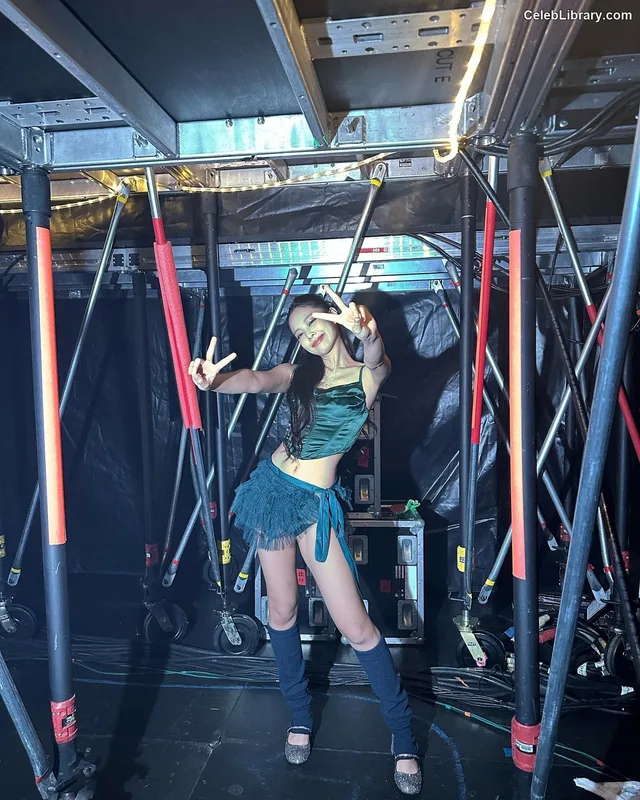 Jennie BLΛƆKPIИK (Blackpink) photo 15 of 3632