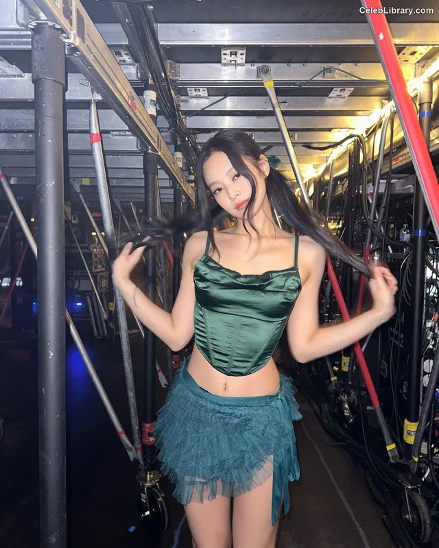 Jennie BLΛƆKPIИK (Blackpink) photo 18 of 3632
