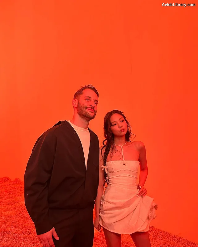 Jennie BLΛƆKPIИK (Blackpink) photo 20 of 3632