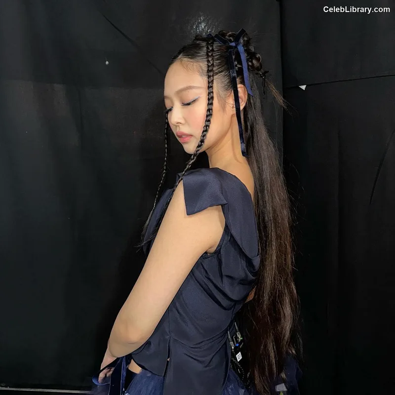 Jennie BLΛƆKPIИK (Blackpink) photo 6 of 3632