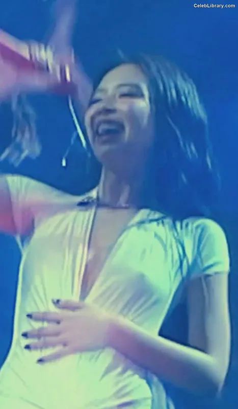 Jennie BLΛƆKPIИK (Blackpink) photo 3 of 3632