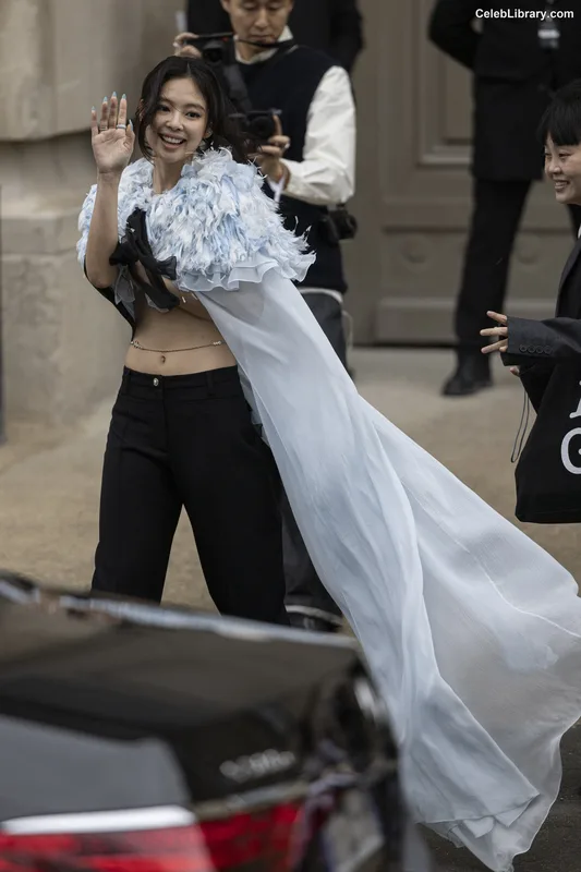 Jennie  BLΛƆKPIИK (Blackpink) photo 8 of 3632