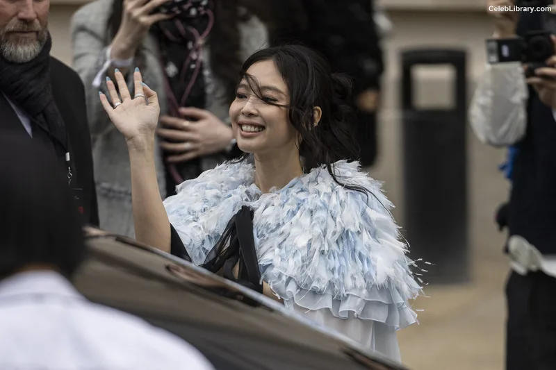Jennie  BLΛƆKPIИK (Blackpink) photo 11 of 3632