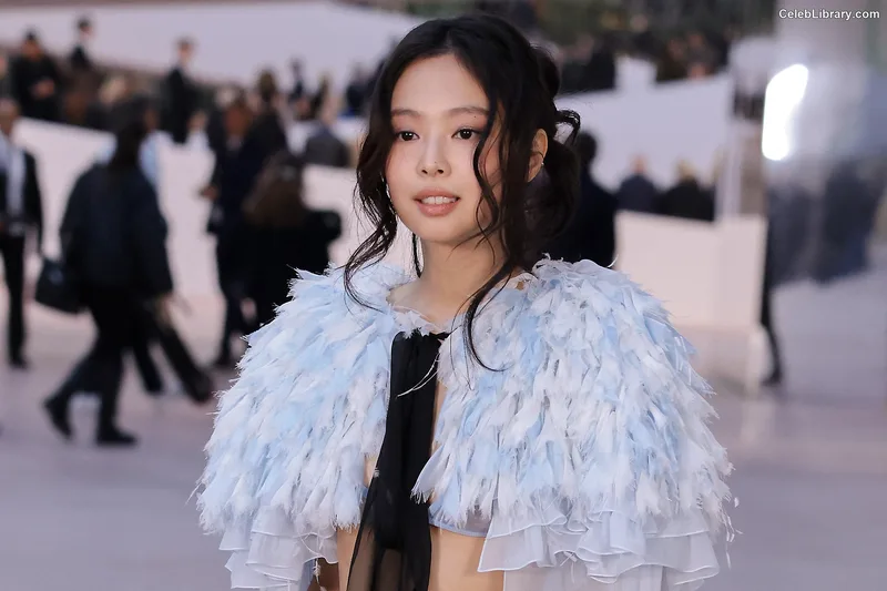 Jennie  BLΛƆKPIИK (Blackpink) photo 4 of 3632