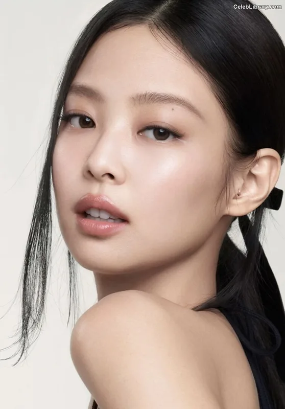 Jennie BLΛƆKPIИK (Blackpink) photo 13 of 3632