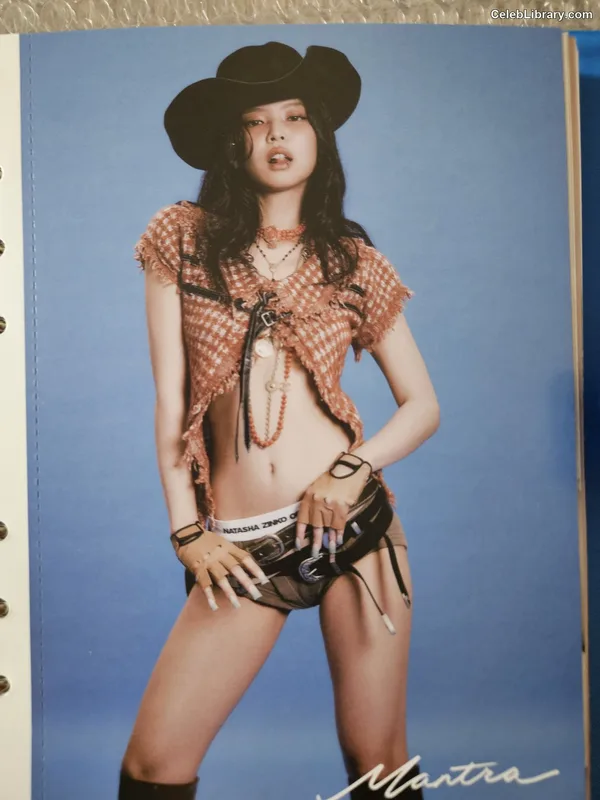 Jennie BLΛƆKPIИK (Blackpink) photo 19 of 3632