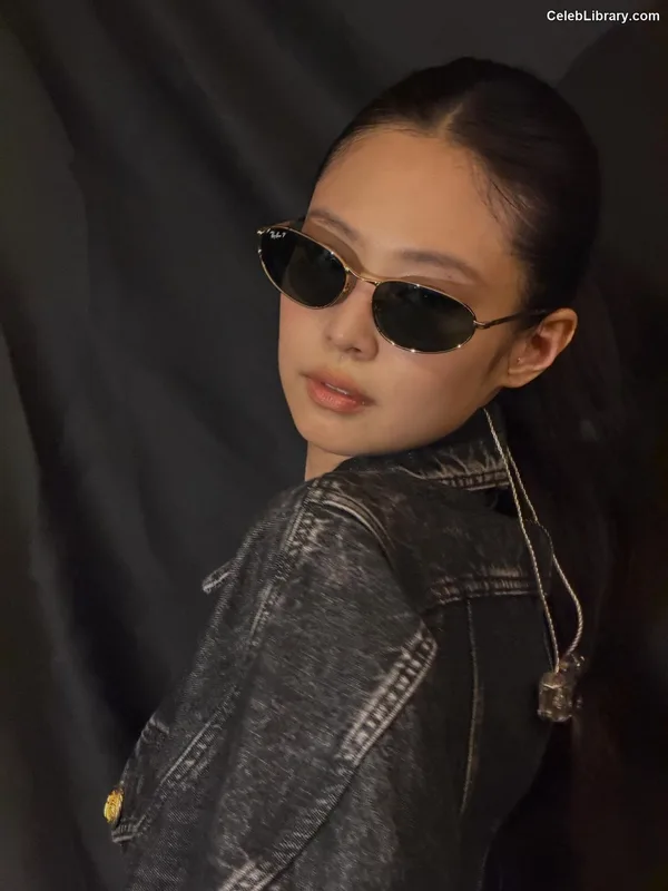 Jennie BLΛƆKPIИK (Blackpink) photo 13 of 3632