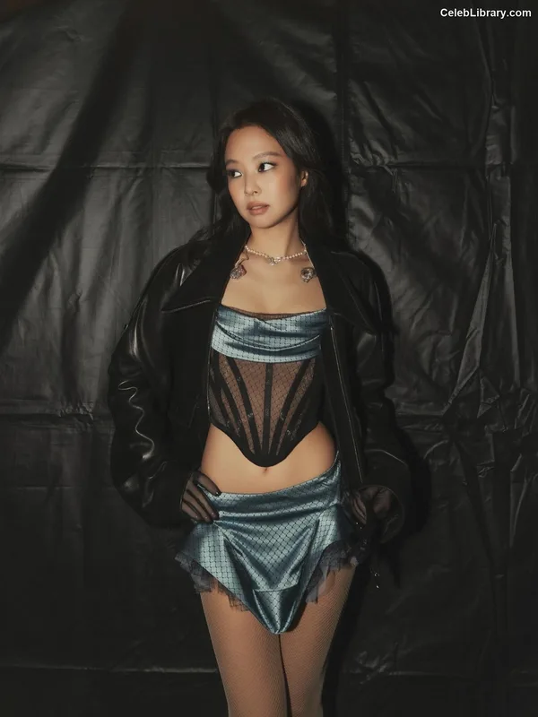 Jennie BLΛƆKPIИK (Blackpink) photo 24 of 3632