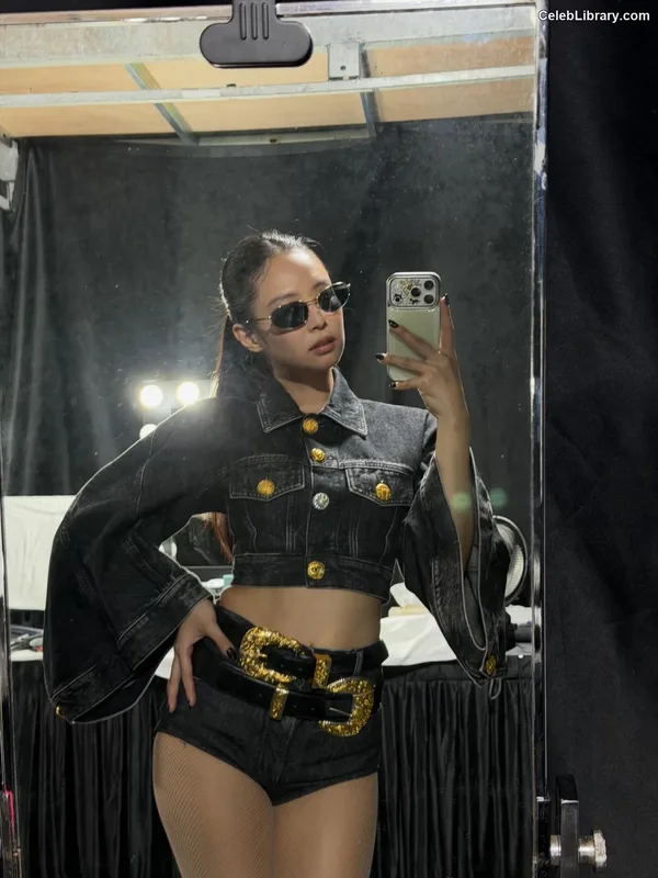 Jennie BLΛƆKPIИK (Blackpink) photo 5 of 3632