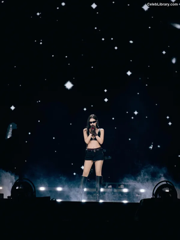 Jennie BLΛƆKPIИK (Blackpink) photo 6 of 3632