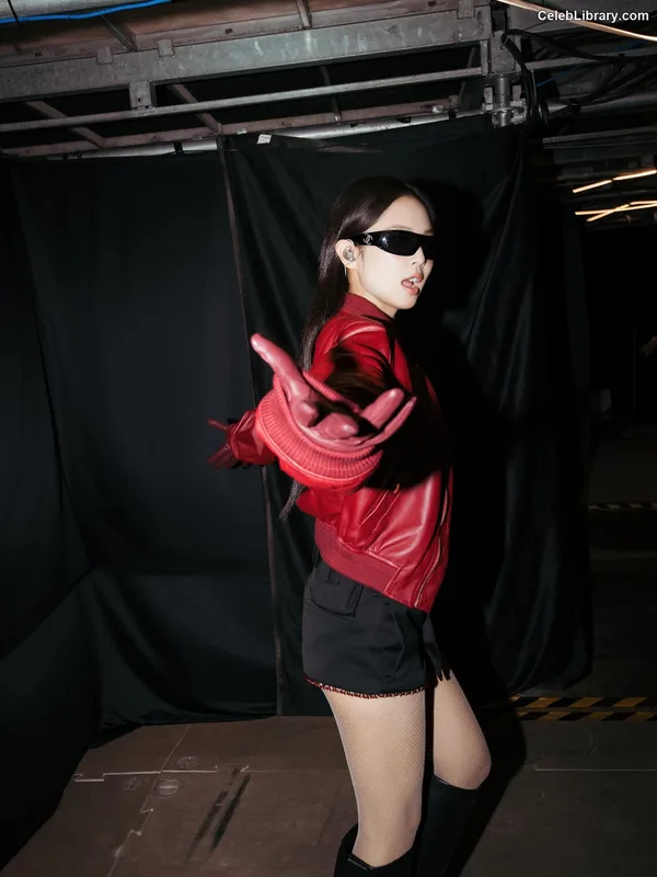 Jennie BLΛƆKPIИK (Blackpink) photo 18 of 3632