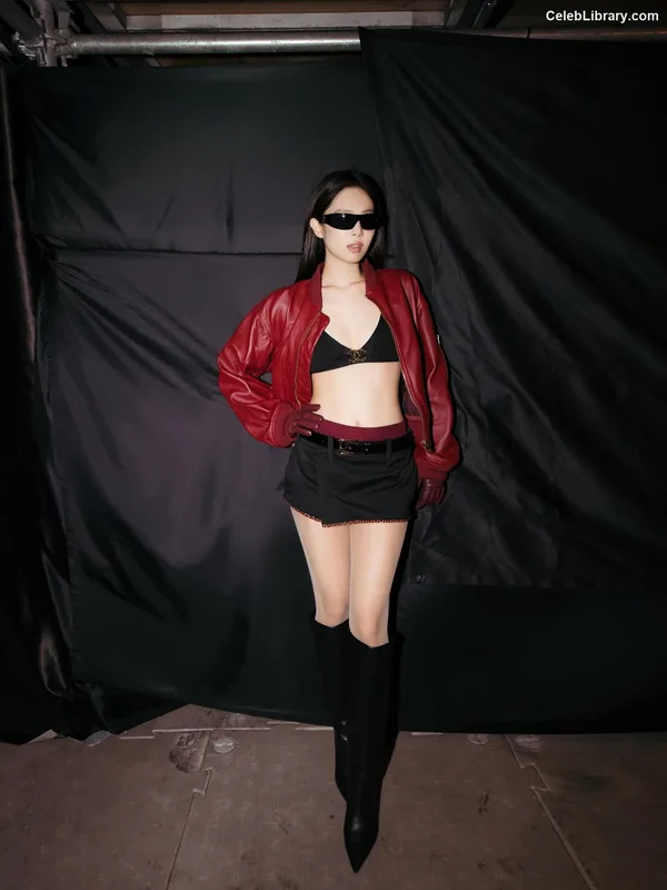 Jennie BLΛƆKPIИK (Blackpink) photo 22 of 3632