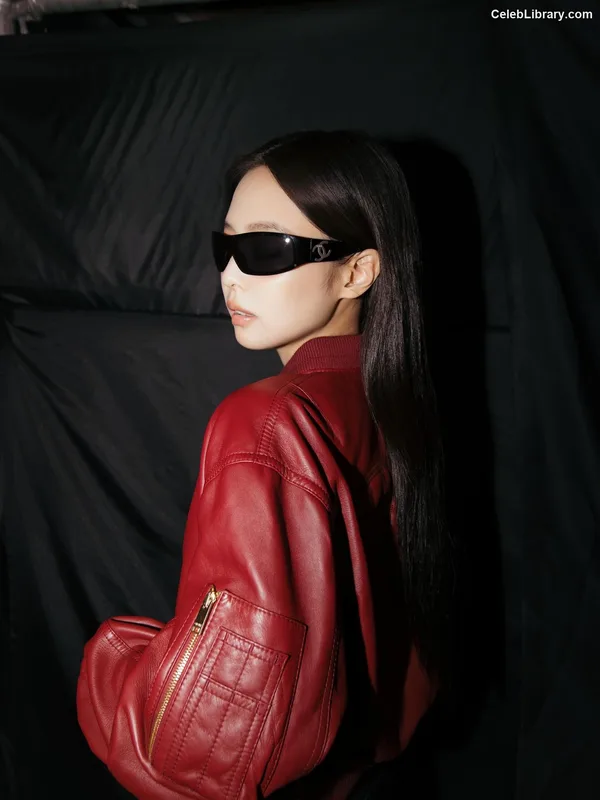 Jennie BLΛƆKPIИK (Blackpink) photo 24 of 3632