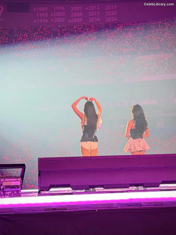 Jennie  BLΛƆKPIИK (Blackpink) photo 11 of 3632