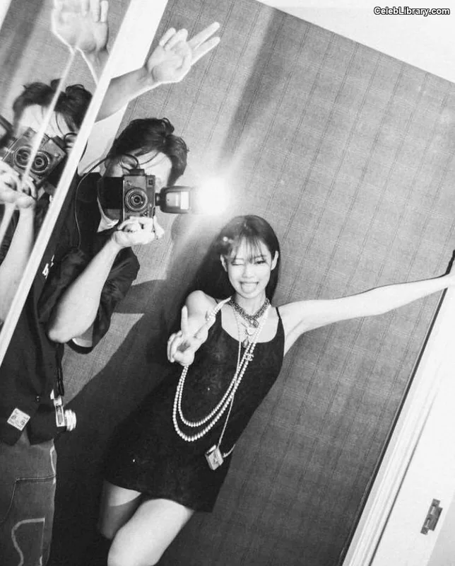 Jennie  BLΛƆKPIИK (Blackpink) photo 23 of 3632