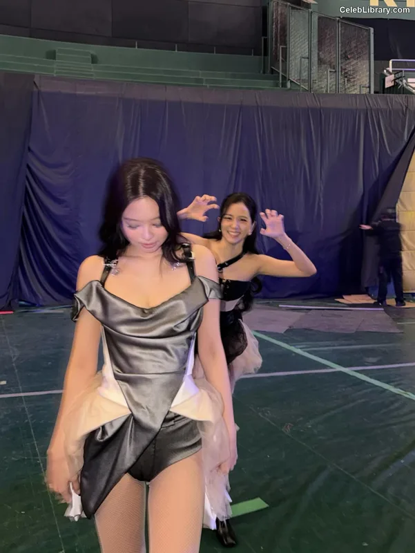 Jennie  BLΛƆKPIИK (Blackpink) photo 18 of 3632