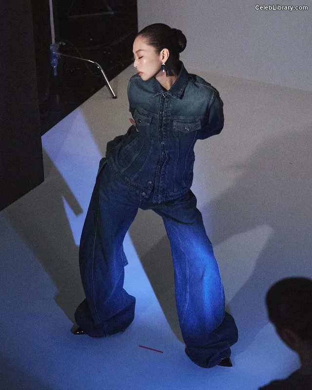 Jennie  BLΛƆKPIИK (Blackpink) photo 20 of 3632
