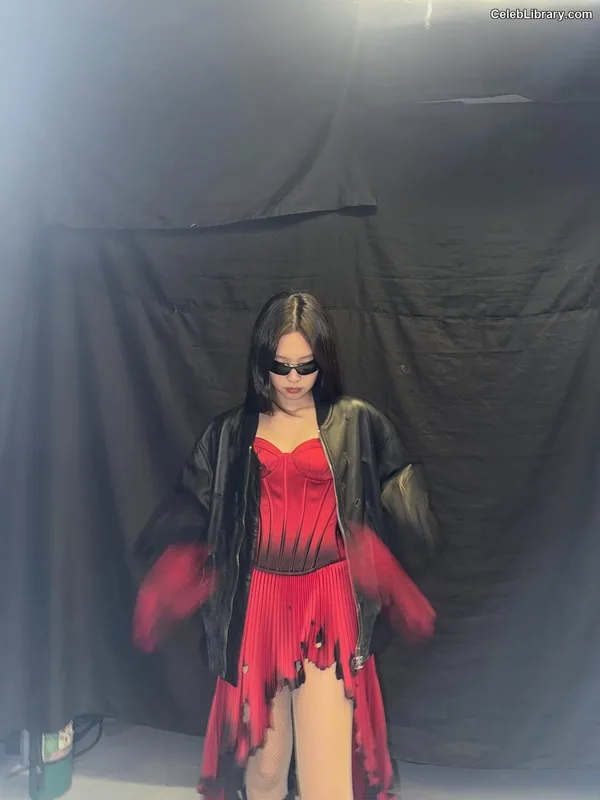 Jennie  BLΛƆKPIИK (Blackpink) photo 18 of 3632