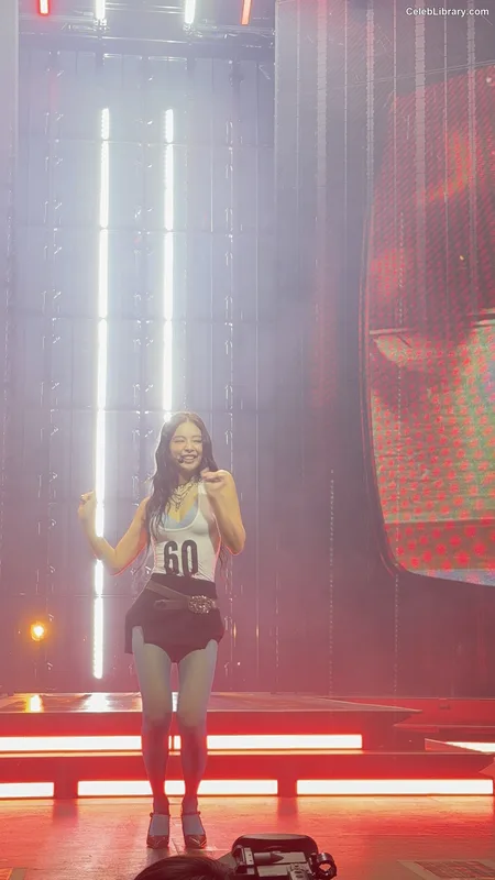 Jennie  BLΛƆKPIИK (Blackpink) photo 3 of 3632