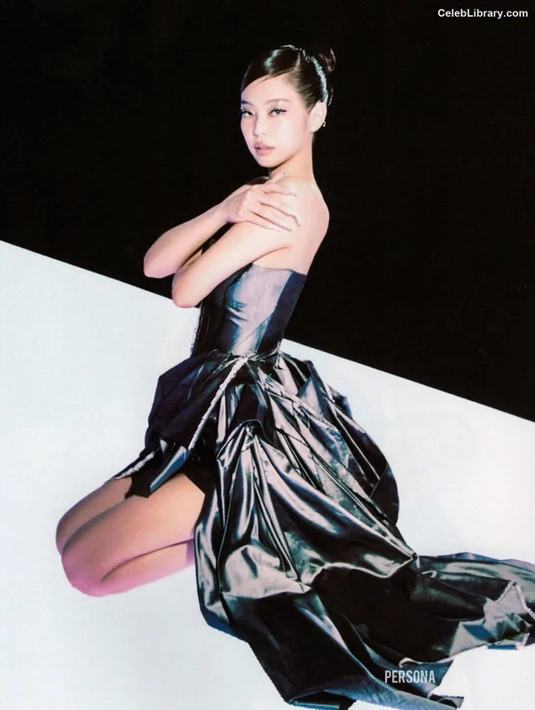 Jennie  BLΛƆKPIИK (Blackpink) photo 21 of 3632