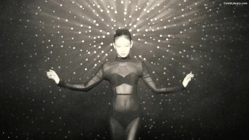 Jennie BLΛƆKPIИK (Blackpink) photo 2 of 3632