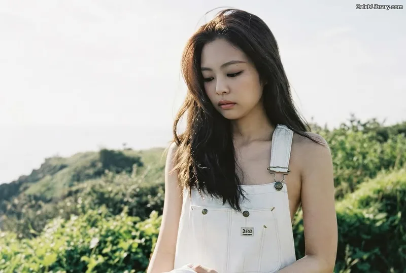 Jennie BLΛƆKPIИK (Blackpink) photo 14 of 3632