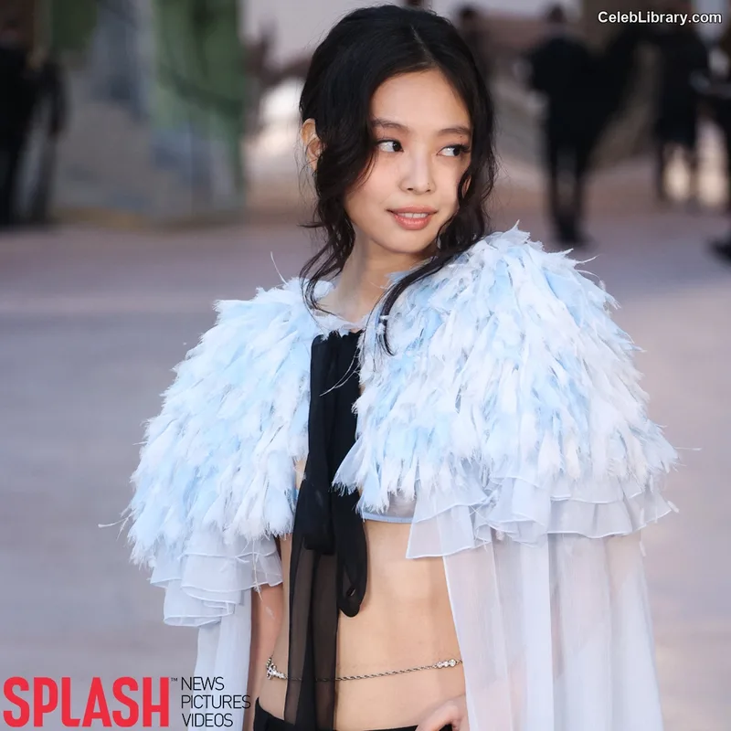 Jennie BLΛƆKPIИK (Blackpink) photo 16 of 3632