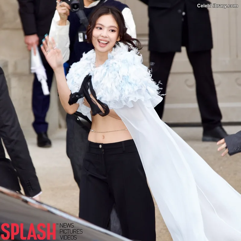 Jennie BLΛƆKPIИK (Blackpink) photo 21 of 3632