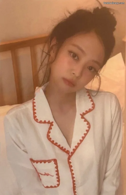 Jennie BLΛƆKPIИK (Blackpink) photo 7 of 3632