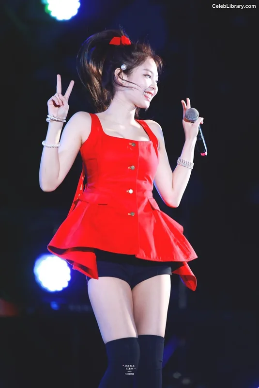 Jennie BLΛƆKPIИK (Blackpink) photo 11 of 3632
