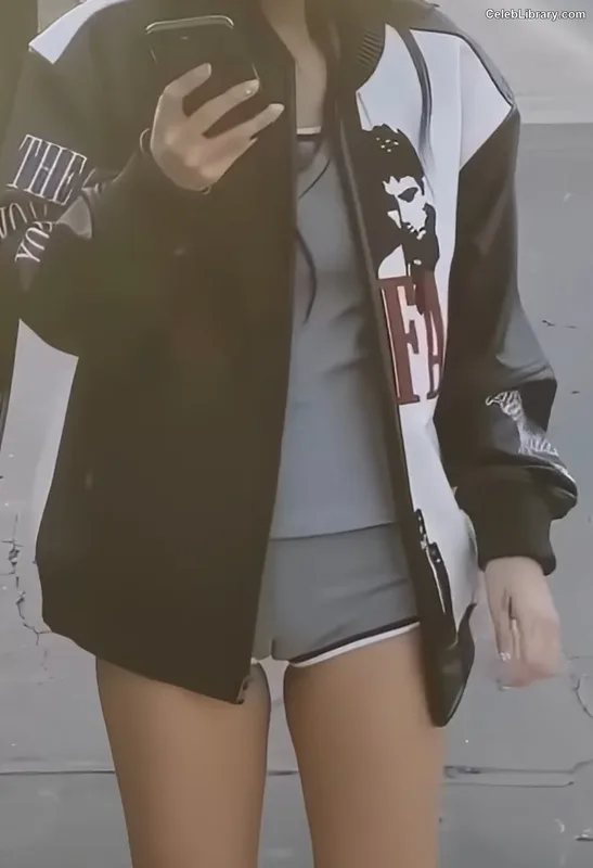 Jennie BLΛƆKPIИK (Blackpink) photo 12 of 3632