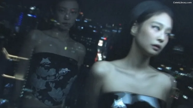 Jennie  BLΛƆKPIИK (Blackpink) photo 1 of 3632