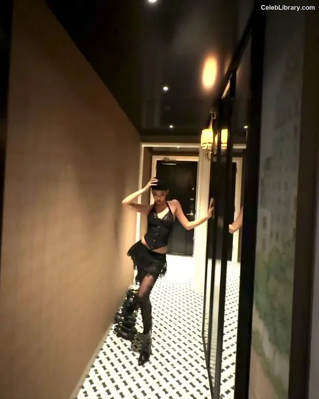 Jennie  BLΛƆKPIИK (Blackpink) photo 3 of 3632