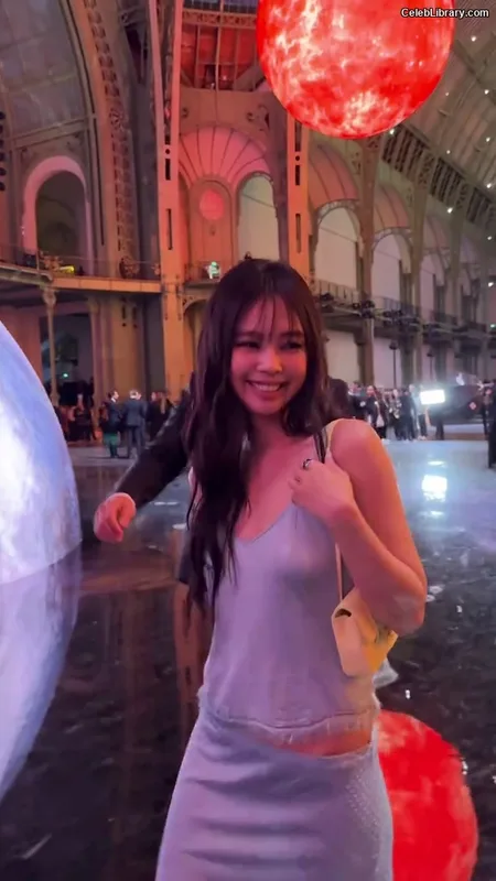 Jennie  BLΛƆKPIИK (Blackpink) photo 22 of 3632