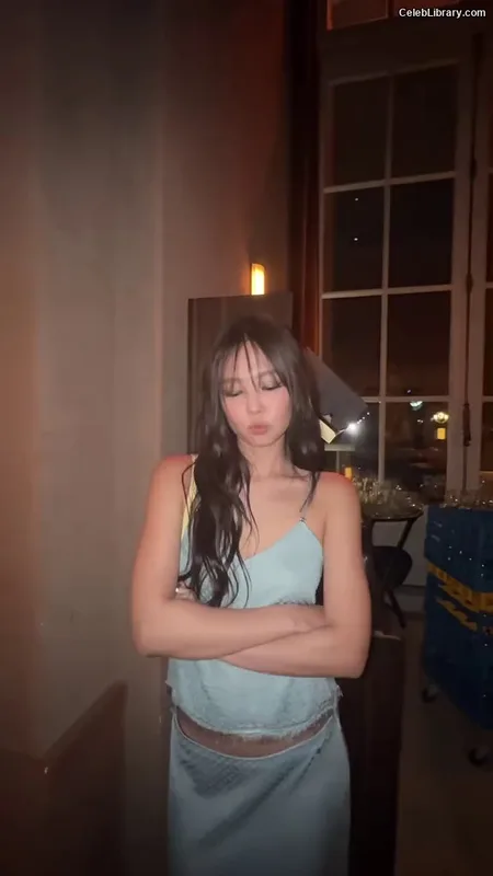 Jennie  BLΛƆKPIИK (Blackpink) photo 2 of 3632