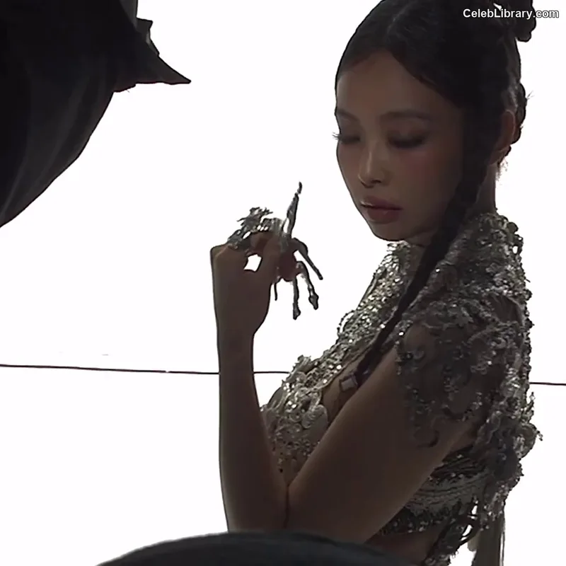 Jennie  BLΛƆKPIИK (Blackpink) photo 17 of 3632