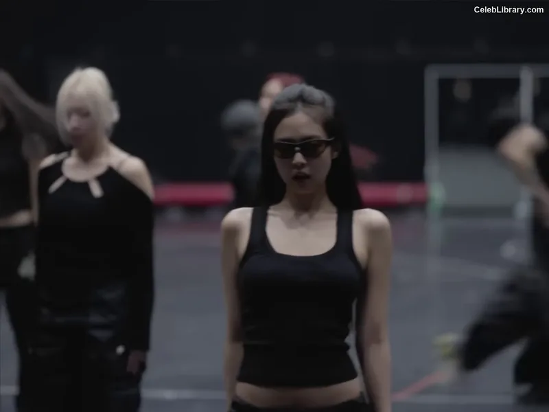 Jennie  BLΛƆKPIИK (Blackpink) photo 6 of 3632